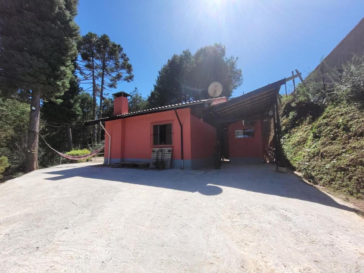 Recanto Da Lagoinha Villa - Campos do Jordao — Photos 3